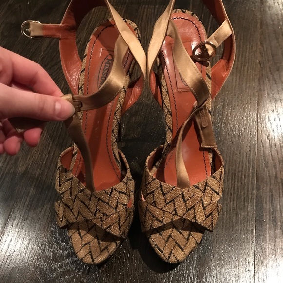 Missoni stiletto sandals, fits like 8.5 ♥️ - Picture 5 of 6